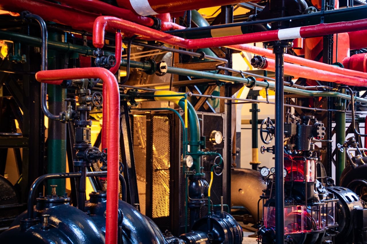 Marine Lube Oil System: Pumps, Filters and Coolers Explained