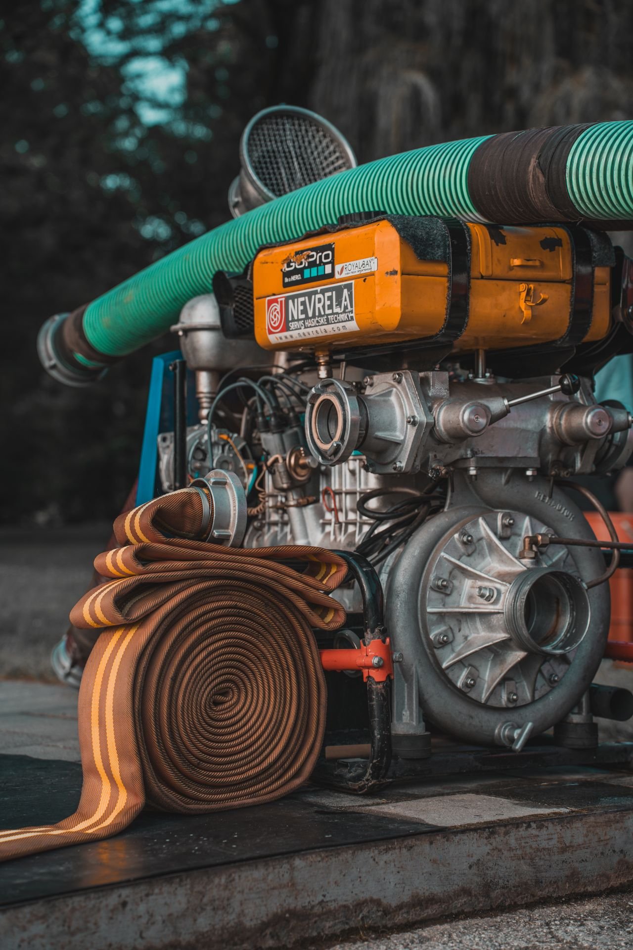 Caterpillar and Cummins Marine Engine Parts: Sourcing Guide